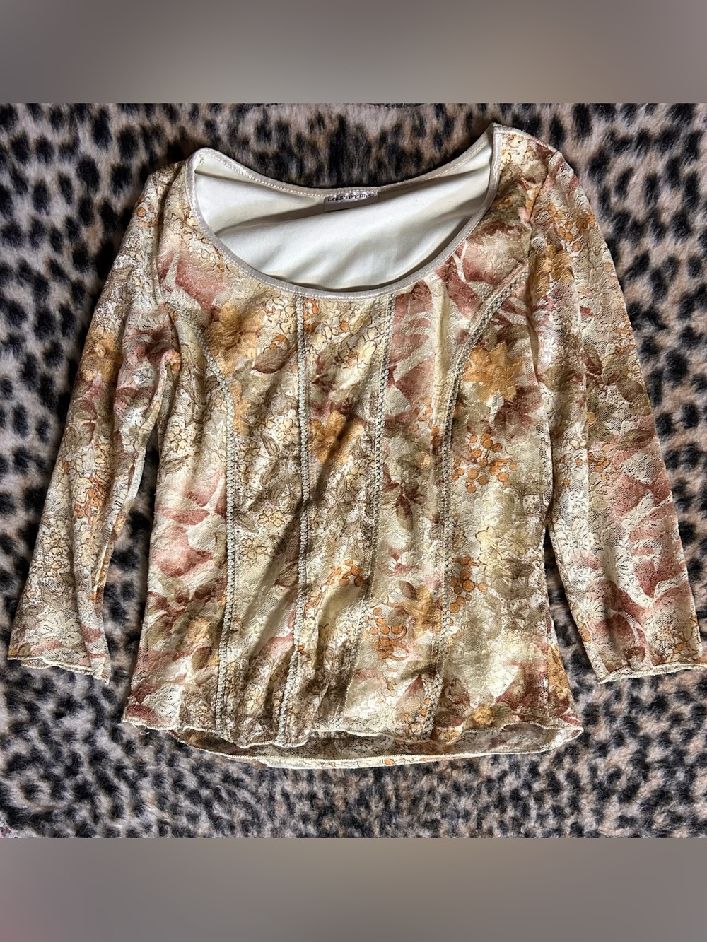 Floral Scoop Neck Vintage Top